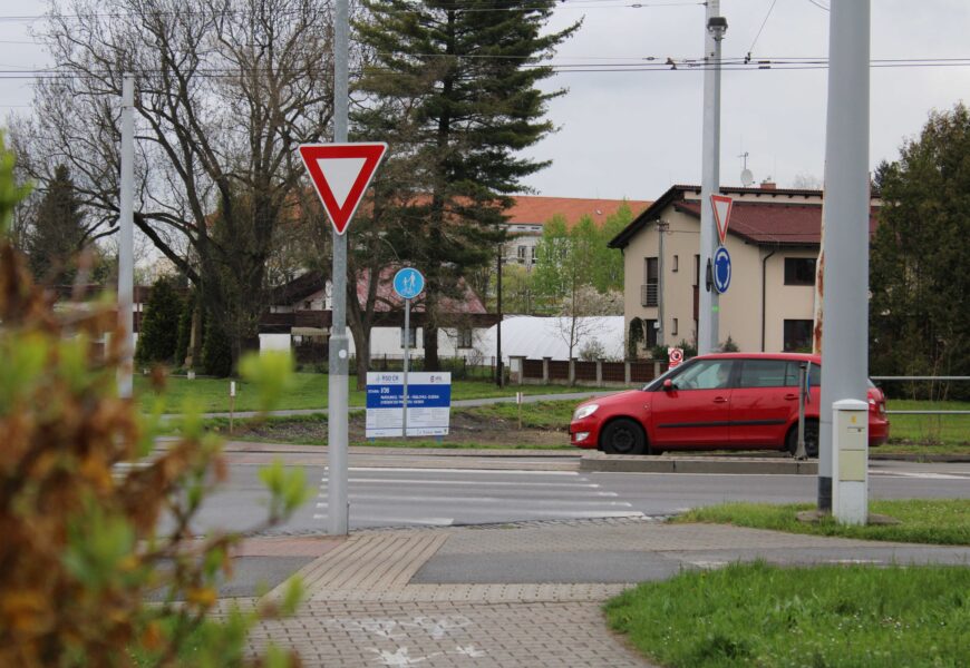Dopravní omezení spojená s výstavbou severovýchodního obchvatu Pardubic. Plánovaná uzavírka silnice III/32224 bude zahájena 23. května Dopravní omezení spojená s výstavbou severovýchodního obchvatu Pardubic. Plánovaná uzavírka silnice III/32224 bude zahájena 23. května