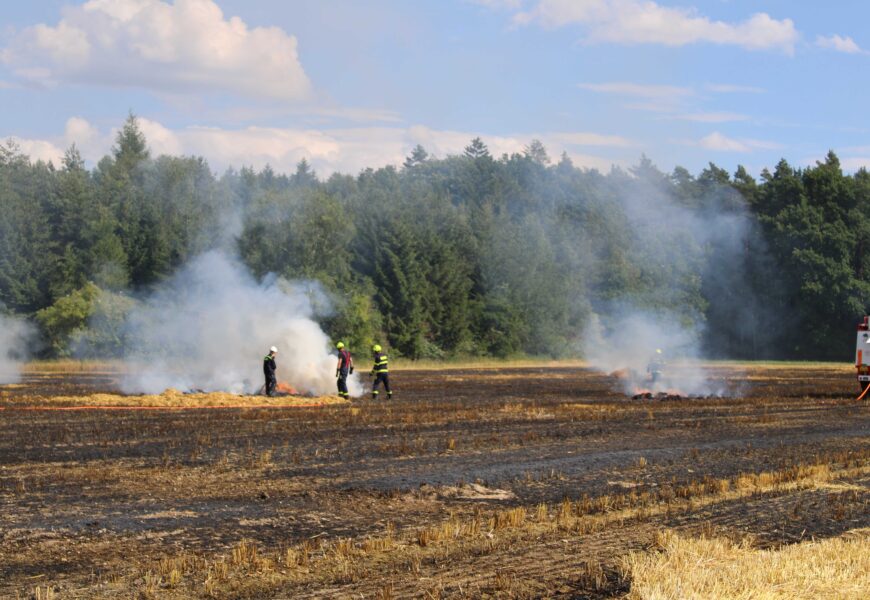 Hasiči důrazně žádají, aby lidé nerozdělávali oheň v přírodě