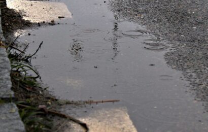Meteorologové varovali před vydatnými dešti, není vyloučen ani vzestup hladin