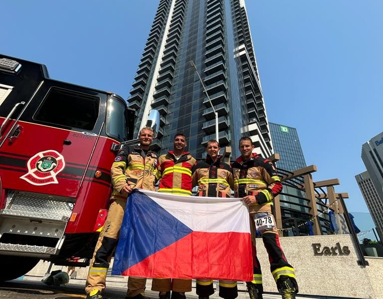 Hasiči v Pardubicích přivítali své kolegy, kteří ve Winnipegu vybojovali titul mistra světa.
