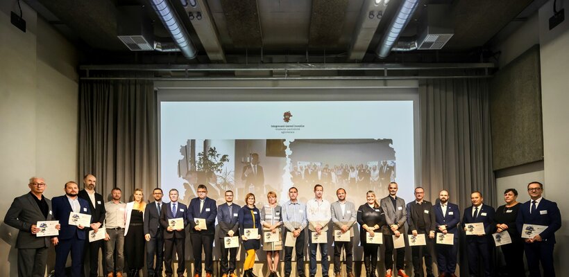 Hradecko-pardubická aglomerace slavnostně ukončila první sedmiletku