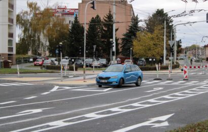 Ohlédnutí. Křižovatka Dašická je týden po rekonstrukci v provozu