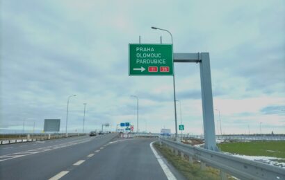 Čtyřlístek na D11 u Kuklen je otevřen. Řidičům se zprovoznila poslední část křižovatky