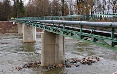 Lávka přes Labe v Přelouči je hotová. Čeká jen na kolaudaci