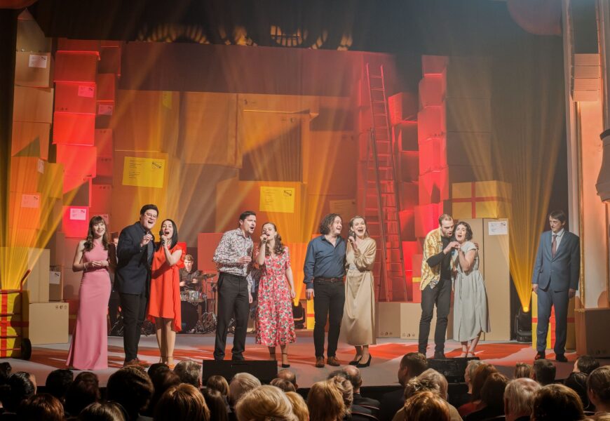 Ve Východočeském divadle Pardubice se předávaly ceny 24. ročníku GRAND Festivalu smíchu