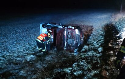 Sníh a led komplikoval dopravu v Pardubickém kraji. Kvůli počasí se stalo několik nehod