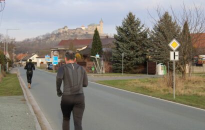 Běžci na Pardubicku se loučili se starým rokem pod Kuňkou