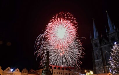 Novoroční ohňostroj rozzářil Chrudim. Snížila se hlučnost, přesto ohromil