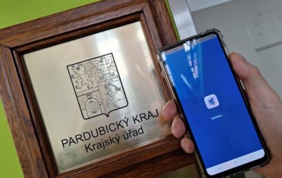 Krajský úřad jako jeden z prvních přijímá občanku v mobilu