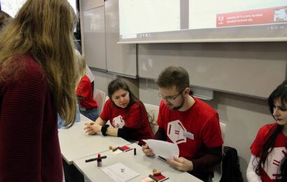 Chemiklání na Univerzitě v Pardubicích přilákalo střední školy i ze Slovenska