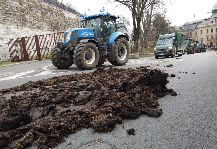 V Praze demonstrovali zemědělci i z Pardubického kraje