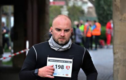 Vinařský půlmaraton dnes omezí dopravu v centru Pardubic. Omezení se dotkne i MHD