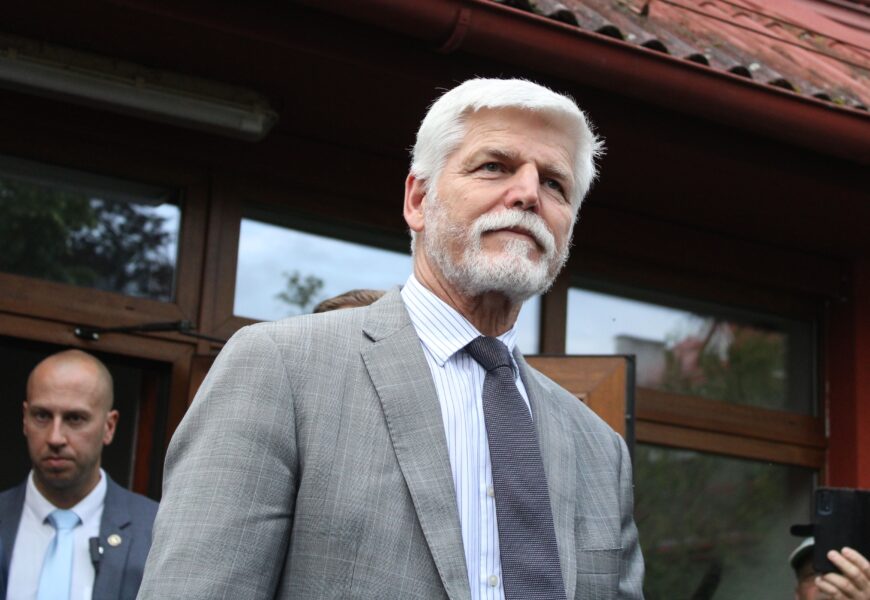 Pardubický kraj navštívil prezident Petr Pavel. V Luži zamířil do Hamzovy léčebny, kde se setkal s dětskými pacienty