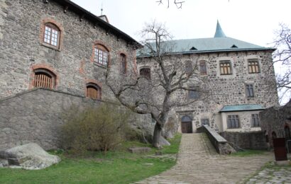 Slatiňanský zámek a Kunětická hora nabízí návštěvníkům novinky