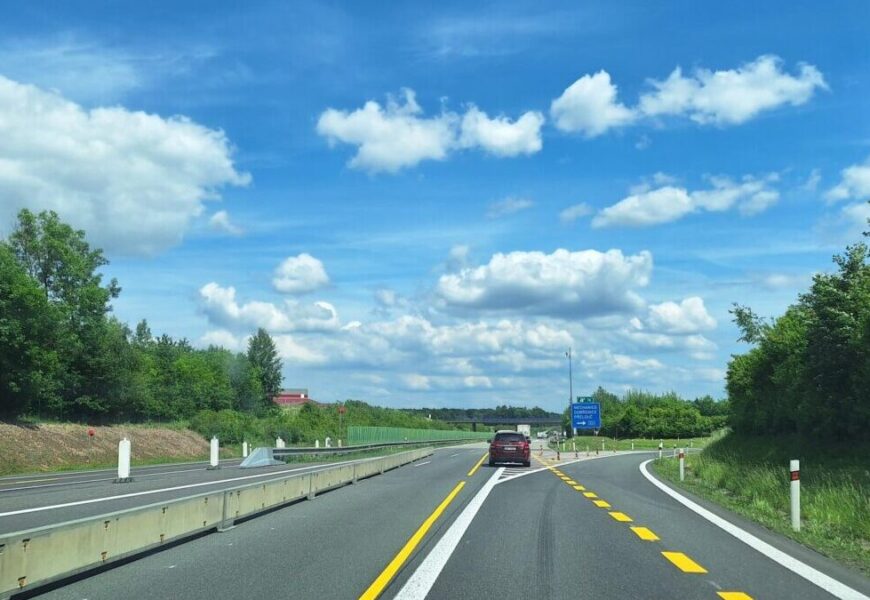 Na D11 mezi km 68 a 76 bude převeden provoz do levého pásu