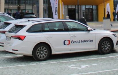 Koncesionářské poplatky veřejnoprávních médií se zvýší, rozhodla o tom vláda