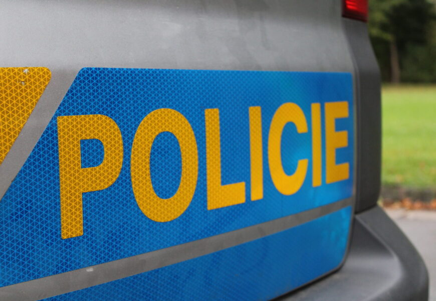 V Jevíčku na Svitavsku policisté prověřují násilnou smrt ženy. Po pachateli pátral i vrtulník