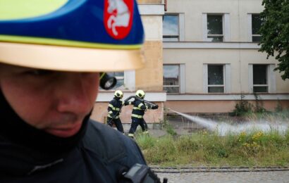 Hasiči v Pardubicích cvičili s Cobrou