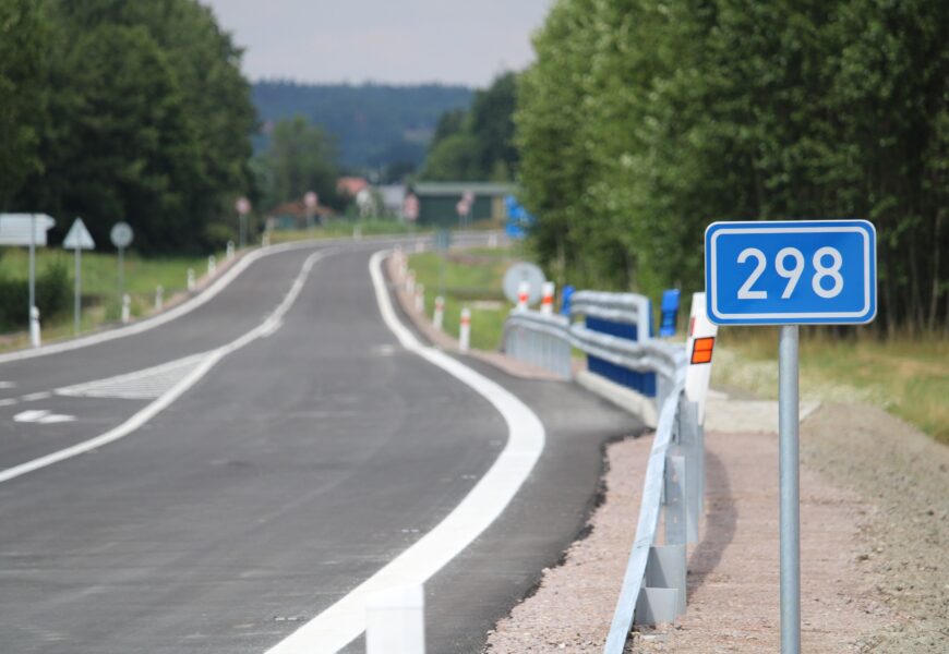 Dnes se otevřel obchvat Rokytna. Sloužit bude jako přivaděč na D35