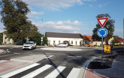 V Orli se otevřel nový kruhový objezd. Má pomoci zvýšit bezpečnost v obci
