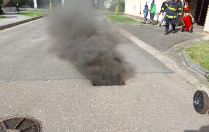 Požár kabelového žlabu ve chvaletické elektrárně zaměstnal hasiče