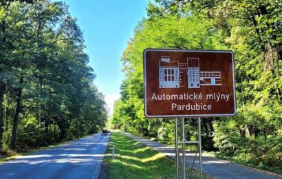 Hnědé značky u silnic nově zvou do Automatických mlýnů