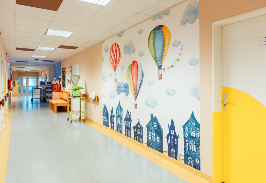 Nadstandardní přístup v nestandardní době. V chrudimské porodnici se narodilo už 545 dětí