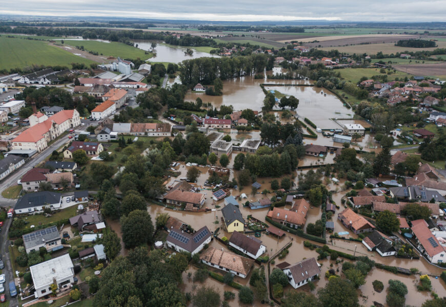 Pardubický kraj připravuje finanční pomoc pro  domácnosti postižené povodněmi.