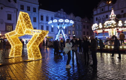 VIDEO: Jaké jsou letošní vánoční trhy v Pardubicích nebo v Chrudimi? Víme odpověď