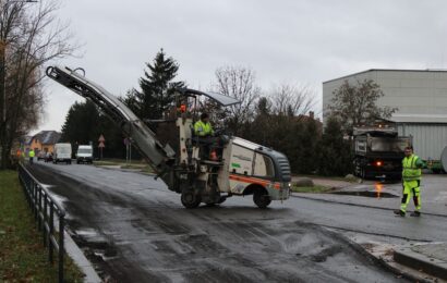 VIDEO: Ulice Bělehradská prochází rekonstrukcí během dvou dnů. V sobotu se úplně uzavře