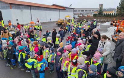 Cestmistrovství v Chrudimi patřilo dětem. Ty nadchla fréza i bobování