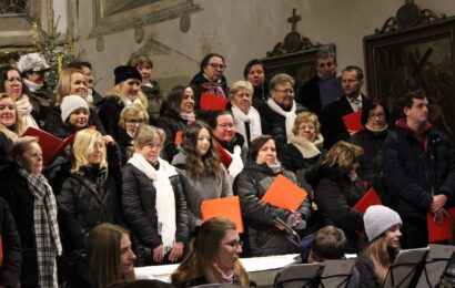 VIDEO: Tříkrálový koncert v kostele sv. Bartoloměje rozezněla Rybova Česká mše vánoční
