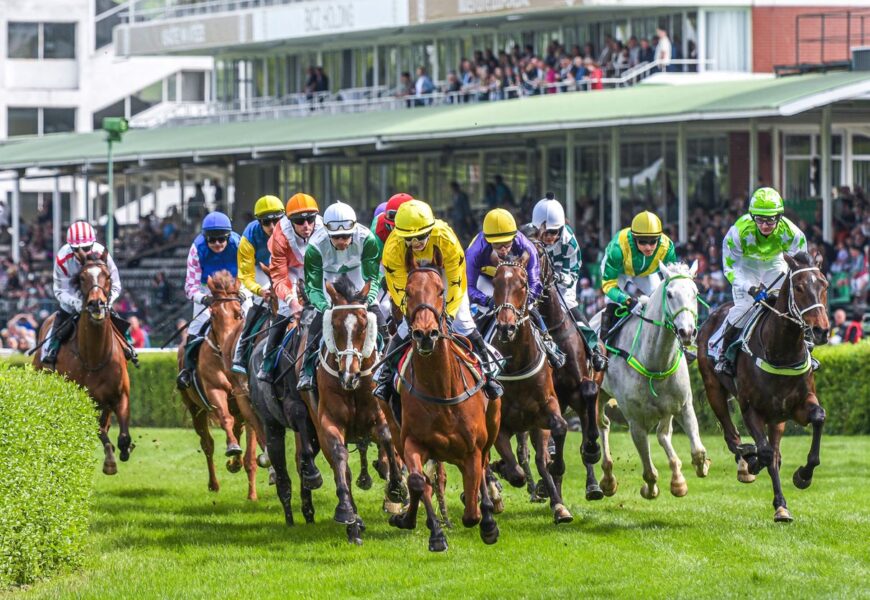 Deset dostihových dnů a vyšší výhry. To letos čeká dostihovou sezónu v Pardubicích