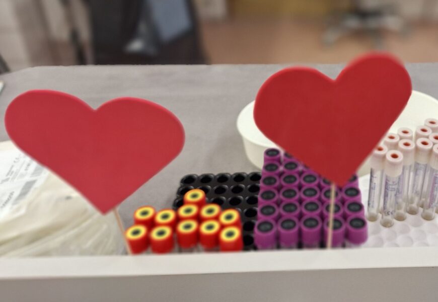 Valentýnské odběry krve přilákaly v Pardubickém kraji na pět desítek prvodárců