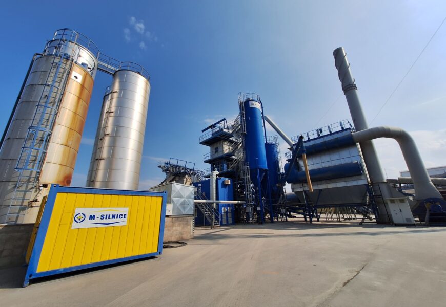 Obalovny v kraji už fungují na plný výkon a silničáři pracují v terénu