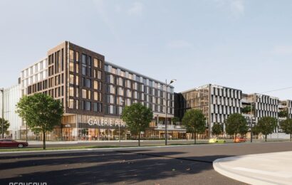 VIDEO V Pardubicích byla zahájena stavba Galerie Pernerka. Slavnostní zahájení doprovázel protest