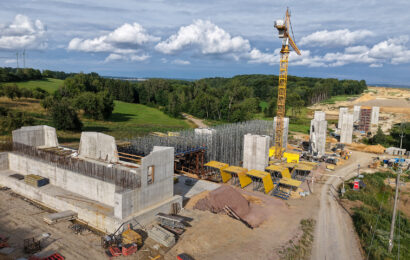 Stavba dálnice D35 mezi Džbánovem a Litomyšlí je v plném proudu