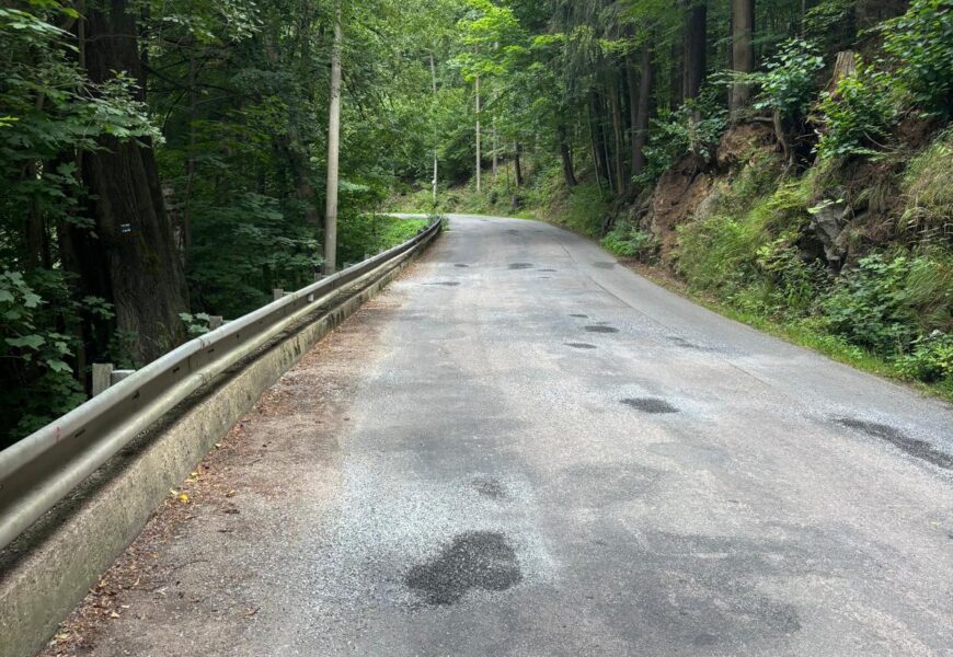 Rekonstrukce silnice, chodníků a veřejného osvětlení v Klášterci nad Orlicí startuje