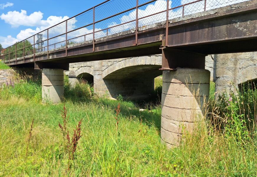 Kraj připravuje rekonstrukci mostu v Dolním Újezdu. Ten patří k nejstarším v regionu