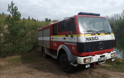 Prosečtí hasiči darují vyřazené hasičské auto do Albánie