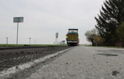 Začíná oprava zhruba čtyřkilometrového úseku mezi Studnicí a hranicí kraje