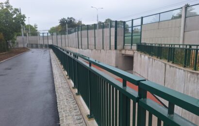 Stavbaři v Pardubicích zprovoznění podchodu pod ulicí Poděbradskou