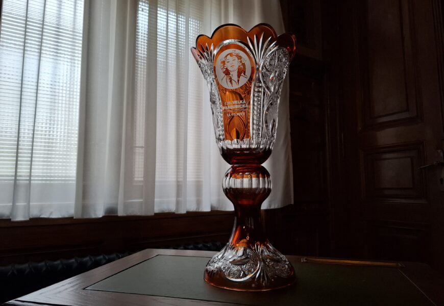 135. Velká pardubická se Slavia pojišťovnou, letos novou deskovou hrou