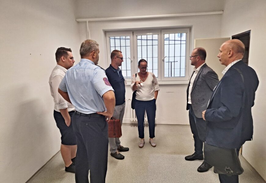 Tichý oddíl v pardubické věznici má snižovat recidivu vězňů