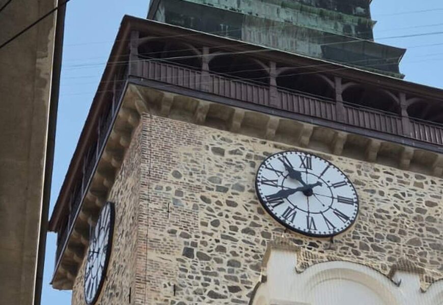 Zelená brána se po měsících loučí s lešením. Hotovo má být do konce dubna