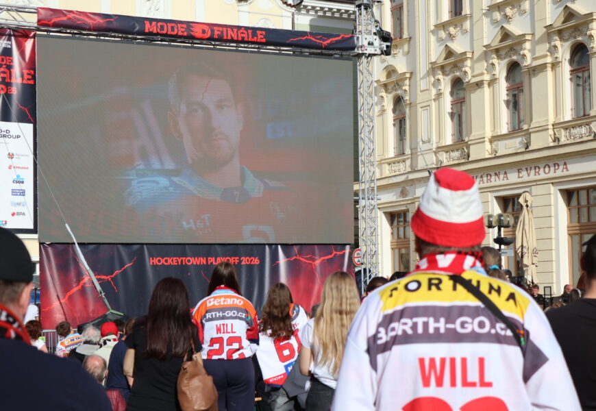 VIDEO: Pardubice vedou ve finále, série s Třincem pokračuje druhým zápasem