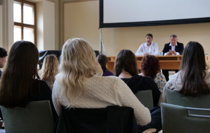 Děti a studenti debatovali s vedením Pardubic. Zájem byl o investice i dopravu budoucnosti