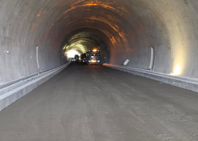 Stavba tunelu Homole na D35 se posouvá dál. Pokračují klíčové stavební práce