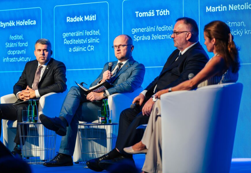 Dopravní konference v Pardubicích. Experti vsadili na panelové diskuse