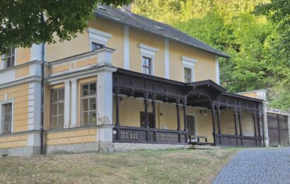 Pardubický kraj rozdělí 870 tisíc korun na obnovu památek a podporu knihoven